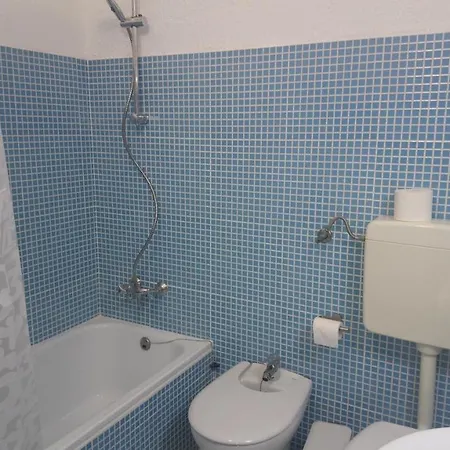 T1 Santa Cruz - & Surf Apartment *